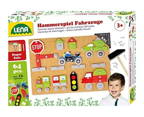 Produktbild: Lena 65826 - Hammerspiel Fahrzeuge, Nagelspiel mit 64 farbigen Teilen in verschiedenen Formen, Grundplatte aus Kork, ca. 28 x 19,5 x 1,4 cm, Hammer und Nägel, Hämmerchenspiel für Kinder ab 3 Jahre