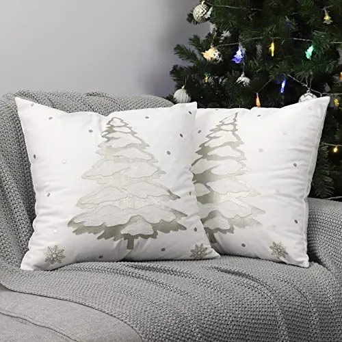 Produktbild: Lewondr Goldstempeln Gestickt Kissenbezeug, 2 Stück Quadratische Dekokissen Hülle Weihnachten Dekorative Zierkissenbezüge mit Weihnachtenbaum Muster für Sofa Auto Hause Schlafzimmer Bett, Silber