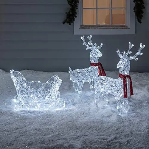 Produktbild: Lights4fun 240er LED Rentiere mit Schlitten weiß batteriebetrieben Timer Weihnachtsbeleuchtung für außen und innen Weihnachtsfigur Rentier Außen Rentier mit Schlitten Figur Outdoor Weihnachts Deko