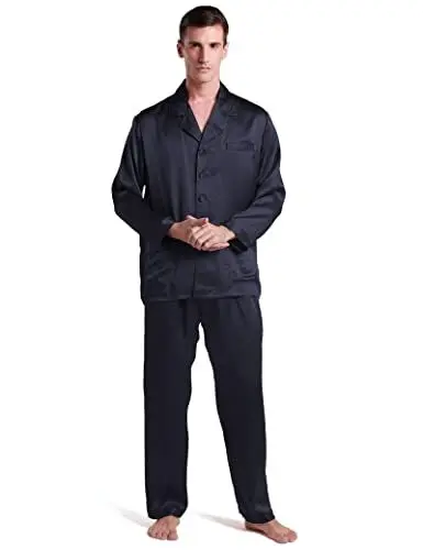 Produktbild: LilySilk Herren Seide Pyjama Set 22MM Reine Seide Nachtwäsche mit klassischem Stil Langarm Bluse und Hose Pj Set Schwarz Blau Weiß Rot Loungewear für Zuhause Casual Wear(Dunkel Blau,XL)
