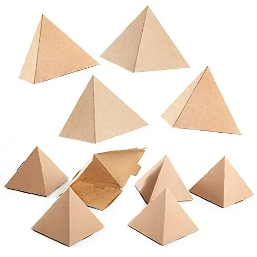 Produktbild: Logbuch-Verlag 10 kleine Schachteln Kraftpapier 8 x 8 cm Weihnachten Pyramiden Form zum Geschenke verpacken als give-away