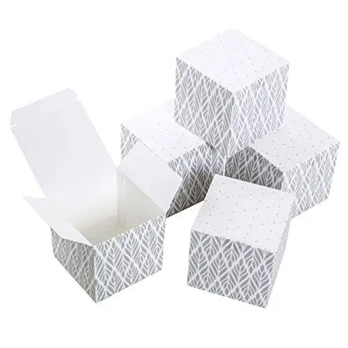 Produktbild: Logbuch-Verlag 10 kleine quadratische Schachteln grau weiß Gastgeschenk Hochzeit Verpackung Give-Away Mini 7 x 7 cm Kunden Gäste
