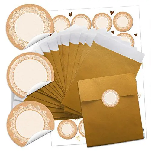 Produktbild: Logbuch-Verlag 24 kleine Papiertüten gold 13 x 18 cm mit Namensetikett zum Beschriften z. B. als Tischkarte oder Geschenktüte selbstklebende Sticker