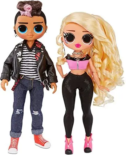 Produktbild: L.O.L. Surprise! OMG Movie Magic 2er-Pack - Tough Dude & PINK Chick - Modepuppen mit 25 Überraschungen & 2 Spielsets - Serie 1 - Outfits, Accessoires & mehr - Für Jungen & Mädchen ab 4 Jahren