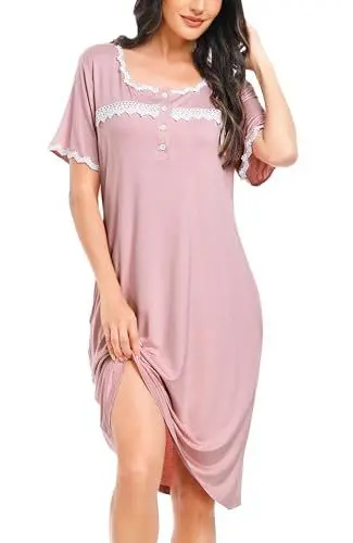 Produktbild: Lovasy Nachthemd Damen Kurzarm Nachtkleid mit Knopfleiste Spitze Blumendruck Pyjama Loungwear mit Taschen,Rosa,L