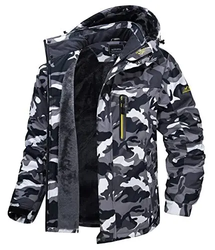 Produktbild: MAGCOMSEN Herren Outdoorjacke Winter Warm Skijacke Winddicht Wasserdicht Trekkingjacke Männer Fleece Gefüttert Wandern Jacke Verdickt Softshell Funktionsjacke mit Kapuze Schwarz-Camo M