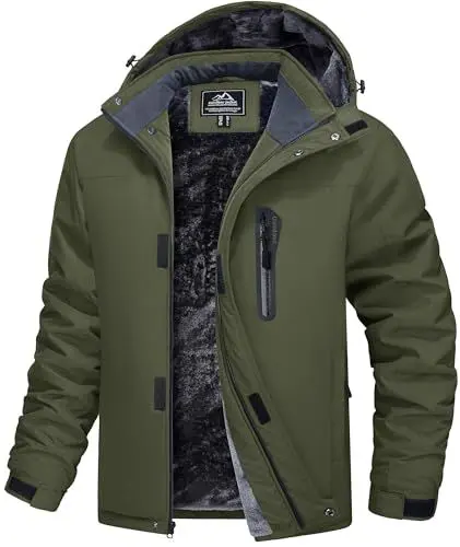 Produktbild: MAGCOMSEN Snowboardjacke Herren Wasserdicht Skijacke Warm Fleece Winterjacke für Bergsteigen Camping Herren Softshell Outdoorjacke Atmungsaktiv Gefüttert Wanderjacke Armeegrün XL