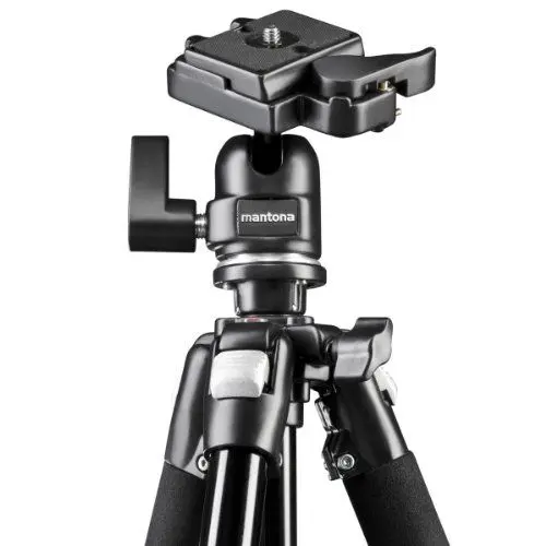 Produktbild: Mantona Basic Scout Max Fotostativ, Kamerastativ bis 160cm große Arbeitshöhe, Kugelkopf, umkehrbare Mittelsäule, ideal für Reisen und Outdoor Fotografie für DSLR Kamera, kompakt leichtes Kamera Stativ