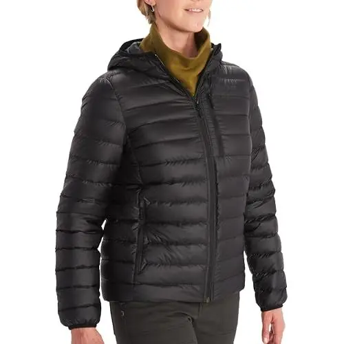 Produktbild: Marmot Damen Wm's Highlander Hoody, Leichte Daunenjacke, warme Winterjacke, wasserabweisende Steppjacke, winddichte Funktionsjacke, klein packbare Outdoorjacke mit Kapuze, Black, XS