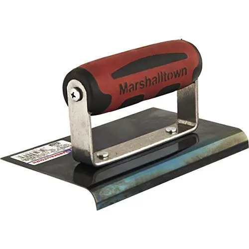 Produktbild: Marshalltown Kantenkelle aus Blaustahl mit Durasoftgriff, sorgt für Abrundung am Beton, Radius: 10 mm, Lippe 13 mm, Grösse der Kelle: 152x102 mm