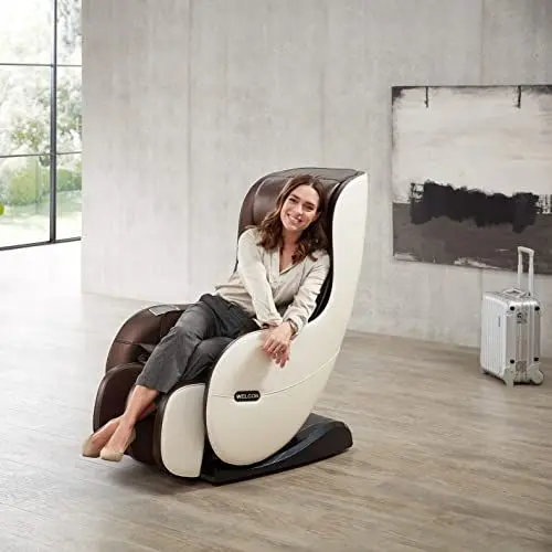 Produktbild: WELCON Massagesessel EASYRELAXX in beige braun mit Automatikprogrammen sowie manueller 3D Massage vom Nacken bis unter die Oberschenkel