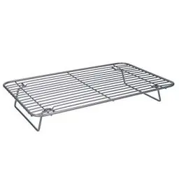 Produktbild: MasterClass Antihaft-Grillrost, Edelstahl-Kochrost mit klappbaren Füßen, 1 Liter Fassungsvermögen, 35,7 x 23 x 5,3cm, 1 Stück