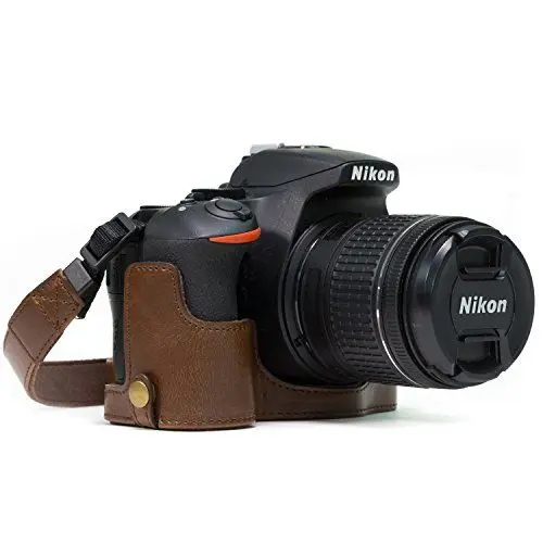 Produktbild: MegaGear MG1171 Ever Ready Leder Kamera Halbtasche mit Trageriemen und Batteriezugang für Nikon D5600, D5500 Dunkelbraun