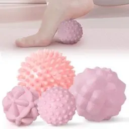 Produktbild: MEGAVOW 4 Stück Massage Ball Faszienball Set, Faszienkugel Massagebälle Igelball, Klein Triggerpunkt Massageball mit Noppen, Anti-Stress Noppenball für Rücken Füße Hände Nacken, Rosa