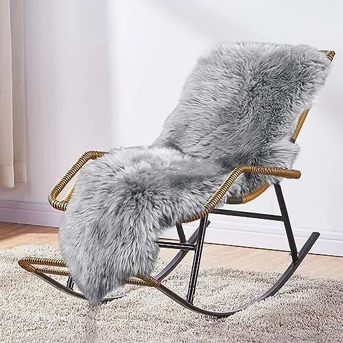 Produktbild: MH MYLUNE HOME Lammfell Teppich Schaffell echt groß 180X60cm schafsfelle grau weiche und Flauschige Decke Sitzfell Bett-Vorleger oder Matte für Wohnzimmer Stuhl Sofa