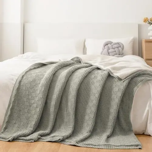 Produktbild: MH MYLUNE HOME Sherpa Decke Baumwolle Strickdecke Öko-Tex 180x200cm 660GSM Dicke Kuscheldecke Flauschig Sofadecke Wohndecke Bettüberwurf Warme Gehäkelte Decke Winter Blanket Hellgrüngrau