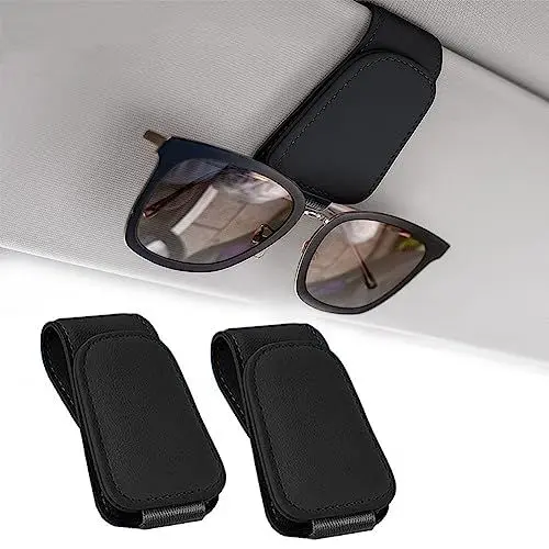 Produktbild: MIHUTU 2 Stück Brillenhalter für Auto Sonnenblende, Leder Sonnenbrillen Halterung/Ticket-Kartenclip, Auto Magnetische Brillenhalter für Alle Arten von Gläsern Geeignet, Schwarz