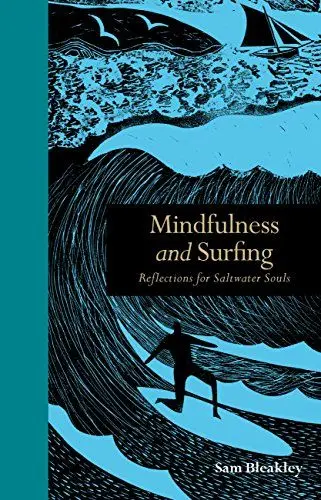 Produktbild: Mindfulness and Surfing: Reflections for Saltwater Souls (Mindfulness series)