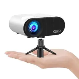 Produktbild: Mini Beamer WiFi Bluetooth, VISSPL 20000L Beamer Klein mit Stativ unterstützt Full HD 1080P, 50% Zoom, ±15° Trapezkorrektur, Mini Projektor Kompatibel mit HDMI, USB, AV, iOS, Android, PC, TV-Stick