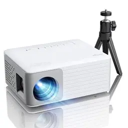 Produktbild: AKIYO Mini Beamer, Full HD Beamer Handy für Heimkino, O1 Video Beamer Klein mit Ständer, Trabare Beamer Outdoor, Mini Projektor für iOS, Android, Windows, Kompatibel mit HDMI/Laptop/USB/Fire Stick/PS5
