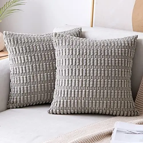 Produktbild: MIULEE 2er Set 50x50 cm Kordsamt Kissenbezüge Moderne Kissenhüllen Dekorative Sofakissen Dekokissen Weicher Zierkissenbezug für Wohnzimmer Sofa Schlafzimmer Boho Dekor Hellgrau