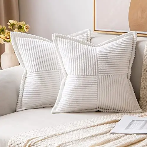 Produktbild: MIULEE 2er Set Kordsamt Kissenbezüge Samtkissen Weich Dekokissen Dekorativ Kissenbezug Modern Kissenhülle Sofakissen Zierkissen Couchkissen für Wohnzimmer Schlafzimmer Weiß 50x50 cm