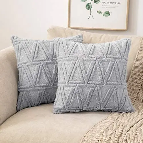 Produktbild: MIULEE 2er Set Wolle Kissenbezüge Sofakissen Dekokissen Dreieck Polyster Kissenbezüge Couchkissen Weich Zierkissenbezug mit Verstecktem Reißverschluss Wohnzimmer Schlafzimmer Hellgrau 45x45cm