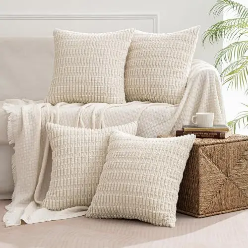 Produktbild: MIULEE 4er Set 40x40 cm Kordsamt Kissenbezüge Moderne Kissenhüllen Dekorative Sofakissen Dekokissen Weicher Zierkissenbezug für Wohnzimmer Sofa Schlafzimmer Boho Dekor Beige