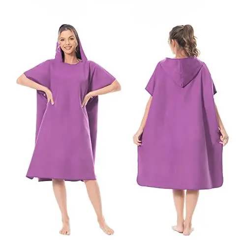 Produktbild: MOKANI Surf Poncho Umziehhilfe Strand für Damen Herren Erwachsene Jugendliche, Ultraleicht und Schnelltrocknend, Badeponcho Handtuch Poncho aus Mikrofaser (Violett)