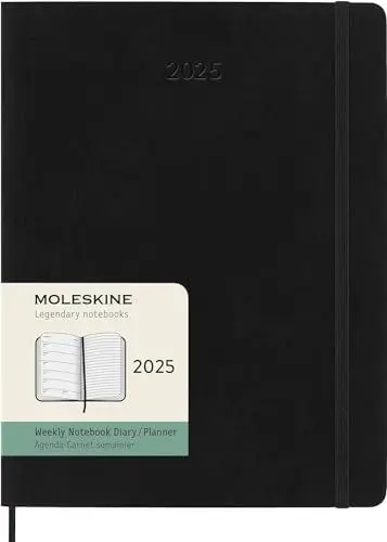 Produktbild: Moleskine Weekly Planner, WochenPlaner mit Platz für Notizen für 12 Monate 2025, Weicher Einband und Elastischer Verschluss, Farbe Schwarz, Extra Großes Format 19x25 cm