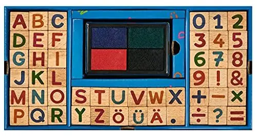 Produktbild: moses. Mein großes Stempelset - 48 verschiedene Kinderstempel aus Holz, Zahlen und Buchstaben Stempel für Schreib- und Rechenübungen, Bunt, 26241