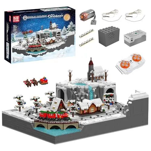 Produktbild: Mould King 12029 Ferngesteuertes Weihnachtszug-Park-Bausteinset Großes Winterstraßen-Szenen-Schloss mit Musik, Beleuchtung und elektrischem Zug auf Schienen.Weihnachtsdorf mit fahrendem Zug
