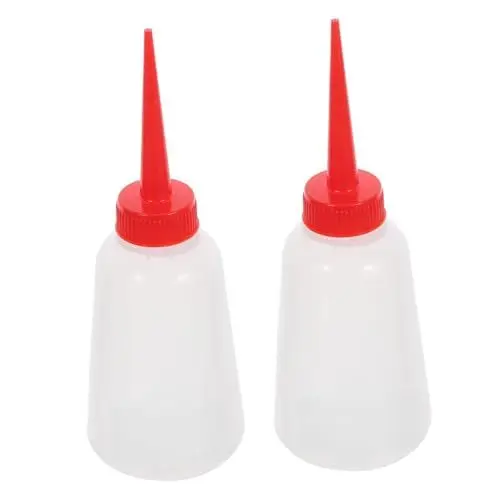 Produktbild: MUELODSIC 2stücke Nähmaschinenölflasche Mit Präzisionsspitze Für Maschinenöle Und Bastelkleber Ergonomisches Design Leicht Und Tragbar Pro Flasche Rote Ausgießspitze Für Präzise