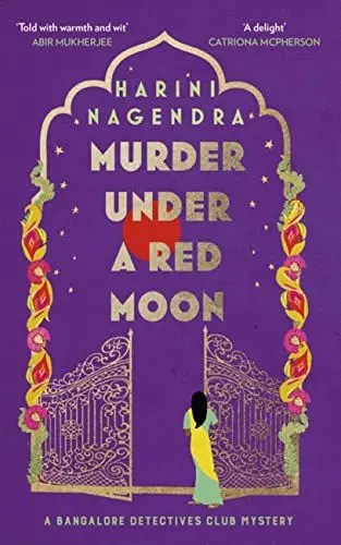 Produktbild: Murder Under a Red Moon: A 1920s Bangalore Mystery (The Bangalore Detectives Club Series, Band 2)