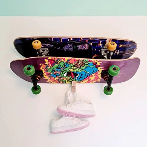 Produktbild: Natürliche Lebensfreude - 2er Skateboard Halter - Wand - Made in Germany - 2 Skateboards - Snowboard - Longboard - Wandhalter - Halterung - Holz - Plastikfrei - Nachhaltig - Organizer