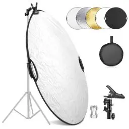Produktbild: NEEWER 56cm Lichtreflektor mit Klemme und Handgriffen, 5 in 1 Faltbare Multi Disc Fotografie Reflektor durchscheinend/Silber/Gold/Weiß/Schwarz mit 3/8
