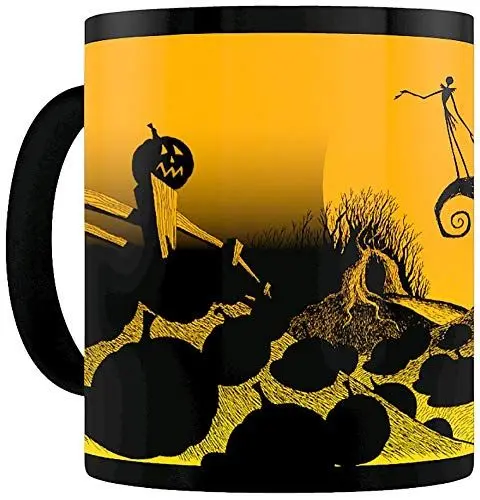 Produktbild: Nightmare Before Christmas Tasse Thermoeffekt/Farbwechsel (Graveyard Design) Tasse aus Keramik in einer Geschenkbox - Offizielle Merchandise