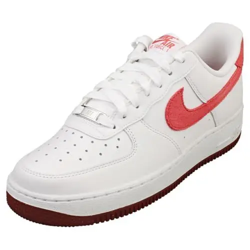 Produktbild: NIKE Herren Air Force 1 '07 Sneaker, Weiß Adobe Team Red Dragon Rot, 39 EU