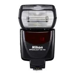 Produktbild: Nikon SB-700 Blitzgerät für Nikon SLR-Digitalkameras, 1 Stück (1er Pack)