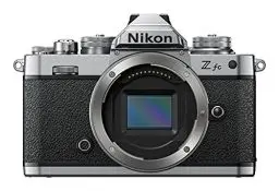Produktbild: Nikon Z fc Spiegellose Kamera im DX-Format (20.9 MP, OLED-Sucher mit 2.36 Millionen Bildpunkten, 11 Bilder pro Sekunde, Hybrid AF mit Fokus-Assistent, ISO 100-51.200, 4K UHD-Video)