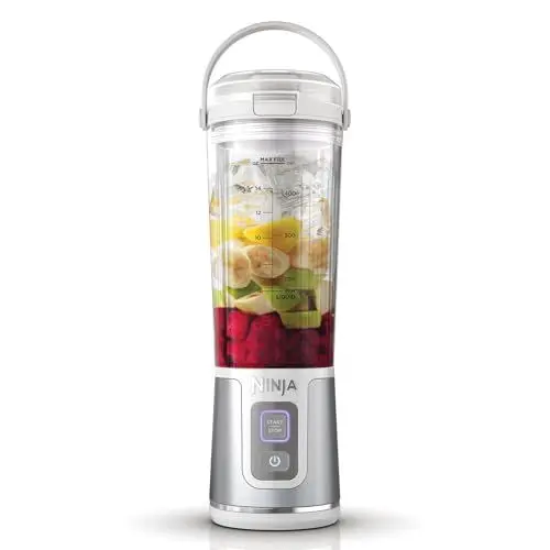 Produktbild: Ninja Blast Tragbarer Mixer / Blender / Smoothie Maker, 530ml Becher, Auslaufsicherer Deckel, Leistungsstarker Mini Standmixer, Kabellos & Wiederaufladbar, Zerkleinert Eis & Obst, Weiß, BC151EUWH