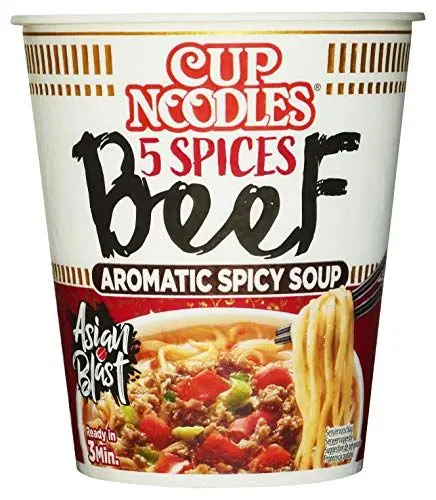 Produktbild: Nissin Cup Noodles – Beef, Einzelpack, Soup Style Instant-Nudeln japanischer Art, mit Rindfleisch-Geschmack & Gewürzen, schnell im Becher zubereitet, asiatisches Essen (1 x 64 g)