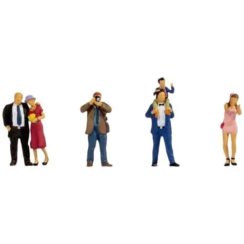 Produktbild: NOCH H0 Figuren Hochzeitsgäste, Hochzeit Figuren Set, 1:87 H0 Maßstab für Modellbahnen, perfekt für Ihre Modell-Szenerie