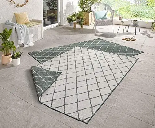 Produktbild: NORTHRUGS In- und Outdoor Teppich Malaga 80x150cm - Wendeteppich Wetterfest Modernes Geometrisches Muster Läufer für Balkon Terrasse Garten Wintergarten Wohnzimmerteppich Wasserfest in Grün Creme