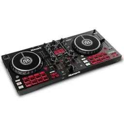 Produktbild: Numark Mixtrack Pro FX DJ Controller Pult mit 2-Deck Kontrolle, Integriertem Audio Interface, Jogwheel-Displays und Effektpaddeln, Serato DJ Enthalten