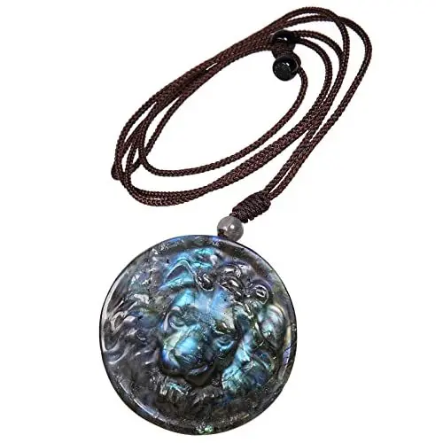 Produktbild: Nupuyai Labradorit Stein Anhänger Löwe Kette für Damen und Herren, Kristall Edelstein Löwe Halskette Heilstein Glücksbringer Amulett Meditation Reiki Schmuck