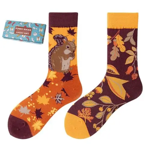 Produktbild: NxnChc Lustige Socken Für Damen Und Herren Unisex Viele Eichhörnchen Motive Tier Essen Obst Sport Kunst Aus Baumwolle Geschenk Asymmetrische Muster Links Und Rechts