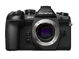 Produktbild: Olympus OM-D E-M1 Mark II, Micro Four Thirds Systemkamera, 20.4 Megapixel, 5-Achsen Bildstabilisator, elektronischer Sucher, schwarz