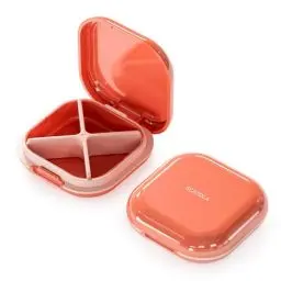 Produktbild: ONTERATE Täglicher Pillen Organizer mit 4 Fächern, Tragbares Reise Pillenetui, Mini Pillenbehälter für die Handtasche, Kompakter Reise Medizin Organizer für Vitamine, Nahrungsergänzungsmittel (Grau)