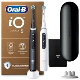 Produktbild: Oral-B iO Series 5 Plus Edition Elektrische Zahnbürste/Electric Toothbrush, Doppelpack PLUS 2 Aufsteckbürsten + Magnet-Etui, 5 Putzmodi, Designed by Braun, Matt Black/Quite White